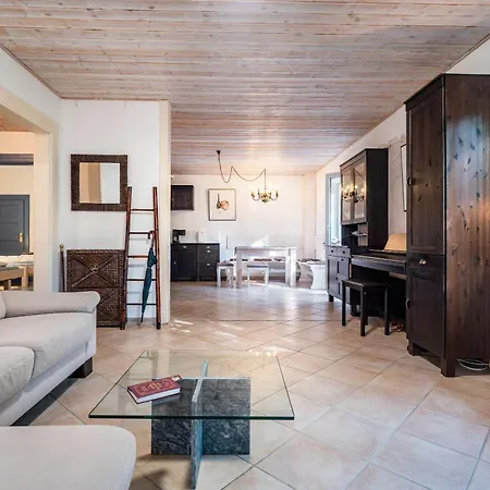 Alte Polizeistelle Apartment